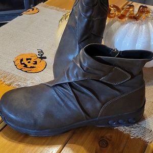 THERAFIT BOOTS, 10.5-11, Brown